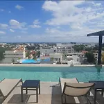 Stylish 1Bd Gym Rooftop Pool Wifi 100Mb